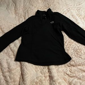 Womens Medium North face sweatshirt